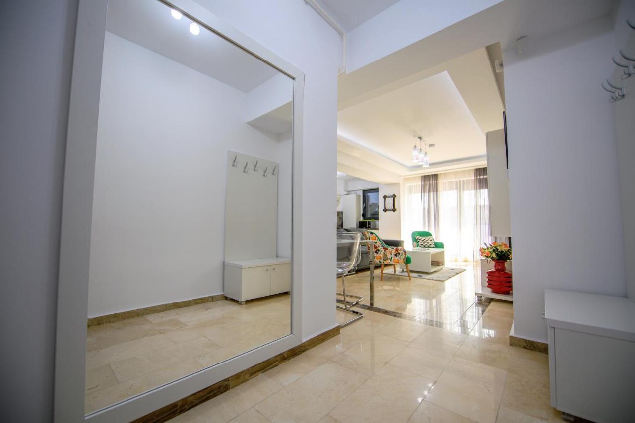 Marble Luxury Apartments Mamaia Exterior photo